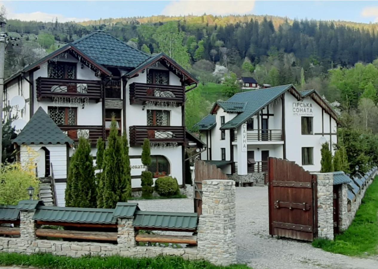 Girska Sonata Hotel & Apartments Микуличин Екстер'єр фото